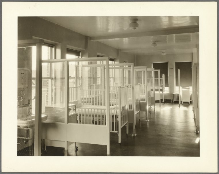 Columbia Presbyterian Hospital interior,West 168th Street - Broadway, Digital ID 1558380, New York Public Library Columbia Presbyterian Hospital interior,West 168th Street - Broadway, Digital ID 1558380, New York Public Library
