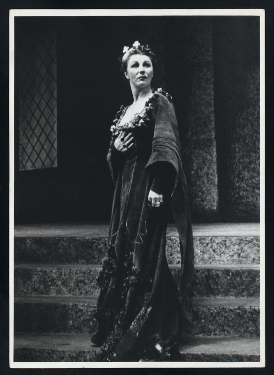 Macbeth, by William Shakespeare, photo file 'A', Digital ID th-31634, New York Public Library