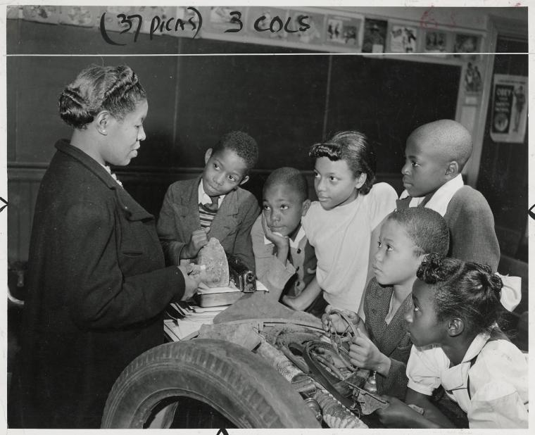  School children get in the scrap., Digital ID 1260413, New York Public Library