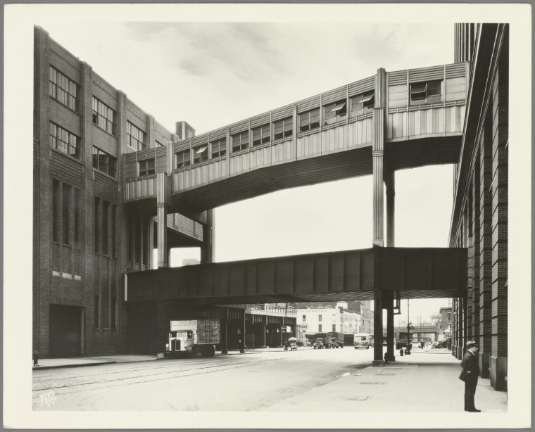 Tenth Avenue - West 15th Street (Looking North),National Biscuit Company, Digital ID 1558123, New York Public Library