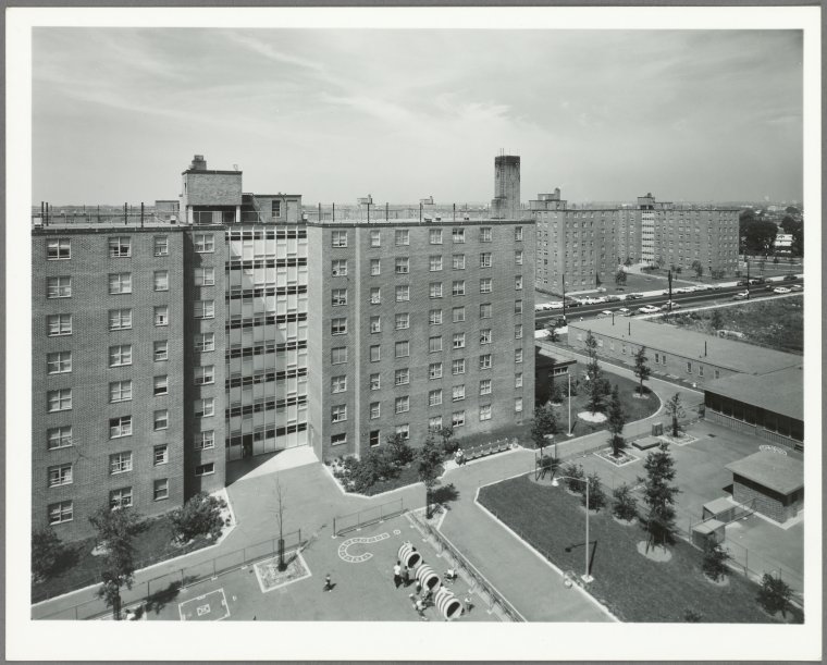 Baisley Park Gardens apartment housing,Queens - 125-60 Sutphin Boulevard - Rockaway Boulevard, Digital ID 1558444, New York Public Library