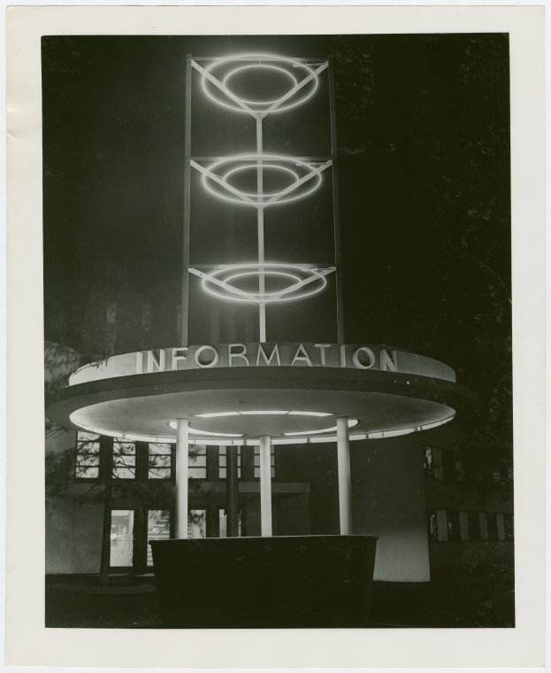 Information Booths - Booth at night, Digital ID 1675859, New York Public Library