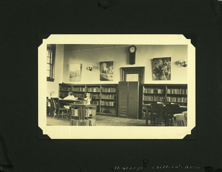 St. George children's room, Digital ID 94847 , New York Public Library