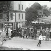 Stapleton, children lined up at bookmobile