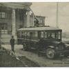 Trackless Trolley, Richmond, Staten Island, N.Y.  [old bus, men standing outside]