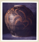 Vase en terre émaillée. H. 360 mm., D. 361 mm. (Chine. Dynastie Soung)