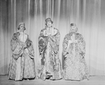 L to R: Henry Travers (Nicolo), Alfred Lunt (Marco Polo), and Ernest Cossart (Maffeo).