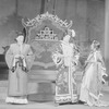 Dudley Digges (Chu-Yin), Alfred Lunt (Marco Polo) and Margalo Gillmore (Kukachin).