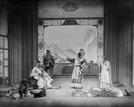 Background L to R: Baliol Holloway (Kublai, the Great Kaan), Dudley Digges (Chu-Yin), Alfred Lunt (Marco Polo) and Margalo Gillmore (Kukachin). Henry Travers as Nicolo and Ernest Cossart as Maffeo  (foreground).