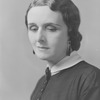 Elizabeth Risdon as Christine Mannon (portrait).
