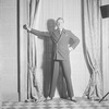Alfred Lunt as Raphael Lord.