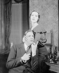 Lynn Fontanne (Ann) and Alfred Lunt (Raphael).