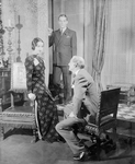 Lynn Fontanne (Ann), Alfred Lunt (Raphael) and Edward Emery (Dr. Avery), seated.