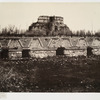 Palais Des Nonnes, à Uxmal; façade dite Egyptienne..