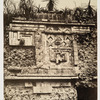 Palais Des Nonnes, à Uxmal; bas-relief de l'Indien.