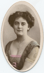 Beauties (oval)