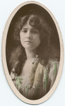 Beauties (oval)