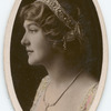Beauties (oval)