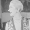 Lynn Fontanne as Mrs. Kendall Frayne.