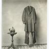 Abraham Lincoln's suit and hat
