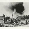 The American advance in the Argonne region. France. Sept. 26, 1918. With a deafening roar this 14" railroad gun, manned by American coast artillerymen, sends its projectile into the enemy's lines. [...]