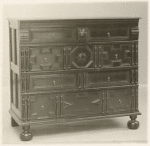 Chest of drawers.
