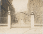 Christ Church gate and posts, 2nd St. entrance, Phil., Pa.