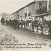 Vom montenegrinischen Kriegsschauplatz. Tragtiere in der Hauptstrasse von Cetinje.