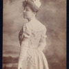 Laura Burt