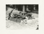 31st Div. In training at Camp Wheeler, Ga. Changing a gun barrel in a Colt machine gun. 2-4-1918.