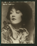 Marie Prévost.