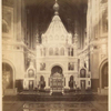 Vid glavnago oltaria.