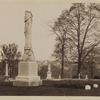 D. G. Farragut.- Statues.