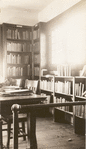 Great Kills, Desk and shelves