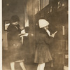Huguenot Park, Two young readers at shelves
