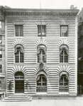 115th Street, Exterior