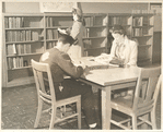 Parkchester, Readers at tables and shelves