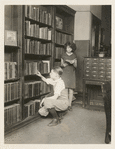 Rivington Street, Two young readers