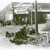 Negro section of town, Saturday afternoon, Belzoni, Mississippi, November 1939.