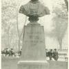 Washington Irving -- Sculpture