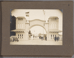 Entrance to the Dutch Women Exhibition.