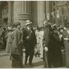 Palthe, Mien van Wulfften Broese van Groenou sightseeing in Budapest.
