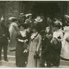 Mrs. Viktor de Molnár and lady with "pickpocket."