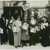 Members selling the feminist paper on Budapest's streets, 1913-1914.