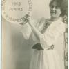 Jolan Jemnitz (Yolanda Jamnitz), poster girl.