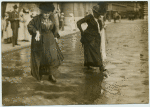 Anna Howard Shaw and  Irma Szirmay on tour to visit different cities in Hungary's 'Child care' institutions.