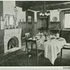 Oldenzaal, Huize't Kruisselt. [Palthe family home, view of the dining room.]