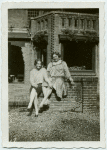 Mien Palthe? and unidentified woman.