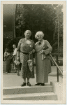 Melanie Kunfi Vambery and Czech woman, 1937