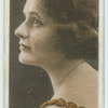 Mis Clare Harris.